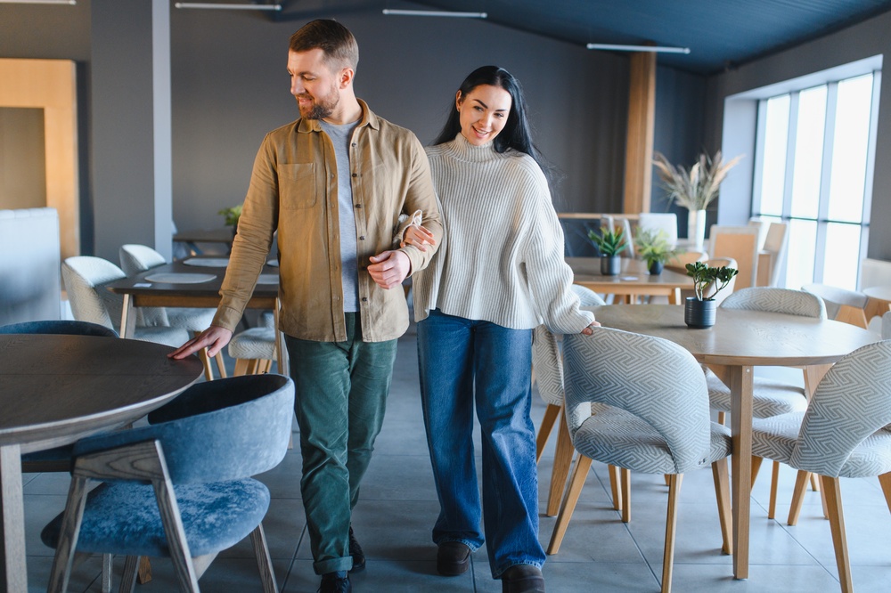 What Specs Should You Verify Before Ordering Custom Dining Chairs?